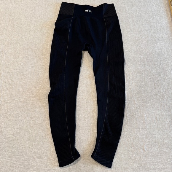 AYBL Seamless Ribbed Leggings High Waist Black Athleisure Workout Size Large - Picture 6 of 8
